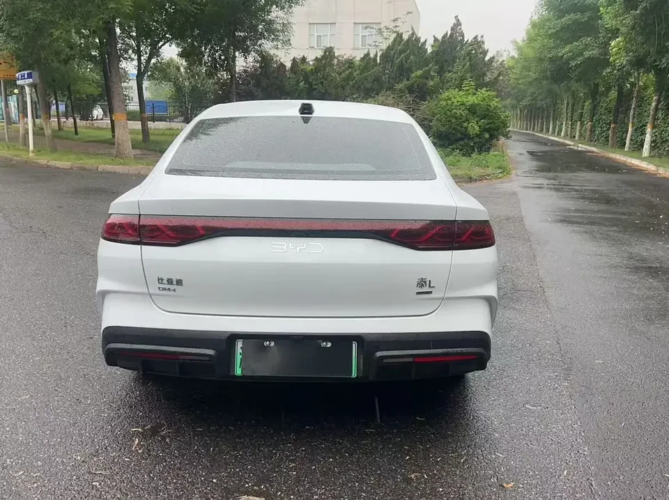 BYD Qin L DM Qin L DM 2025 Intelligent Driving Edition DM-i 80KM Leading Edition 2025 — thumbnail 2