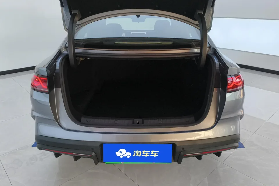 BYD Qin L DM Qin L DM 2025 Intelligent Driving Edition DM-i 80KM Leading Edition 2025 — thumbnail 5