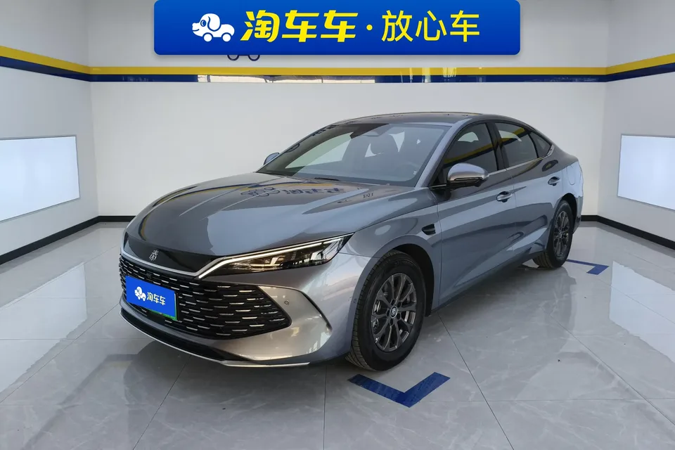 BYD Qin L DM Qin L DM 2025 Intelligent Driving Edition DM-i 80KM Leading Edition 2025 — photo 1, buy with delivery to Moscow