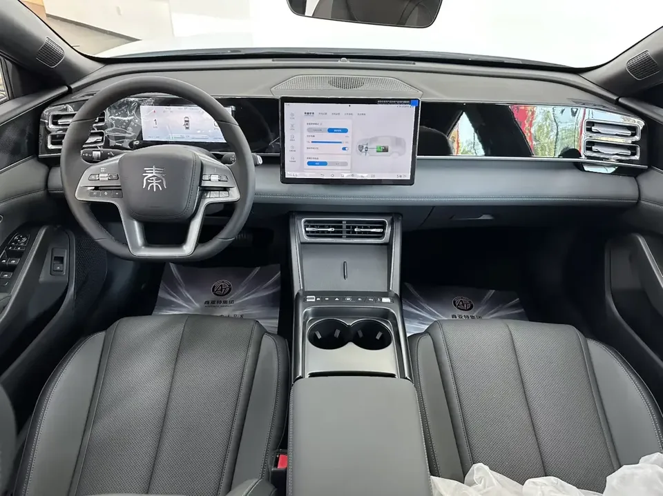 BYD Qin L DM Qin L DM 2026 DM-i 128KM Progressive 2026 — thumbnail 4