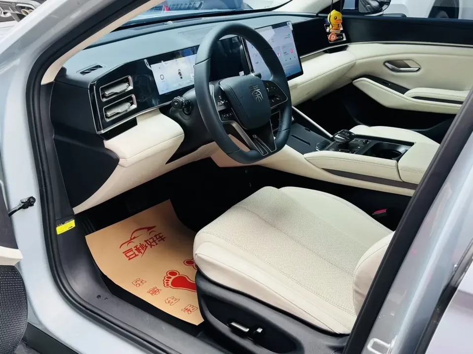 BYD Qin L DM Qin L DM 2024 DM-i 120KM Beyond 2024 — thumbnail 5