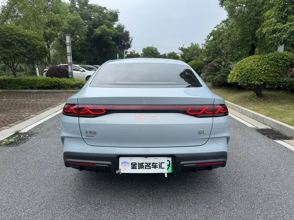 BYD Qin L DM Qin L DM 2024 DM-i 80KM Leading Type 2024 — thumbnail 2