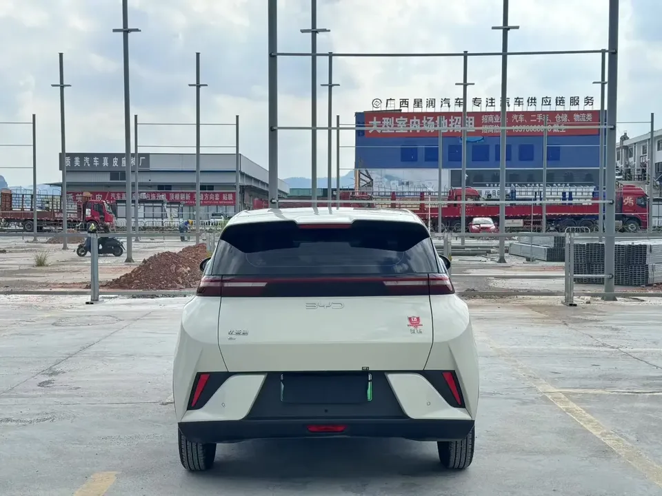 BYD Seagull seagull 2025 Smart Driving Edition 305KM Free Edition 2025 — thumbnail 2