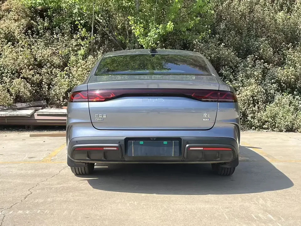 BYD Qin L DM Qin L DM 2025 Intelligent Driving Edition DM-i 80KM Leading Edition 2025 — thumbnail 2