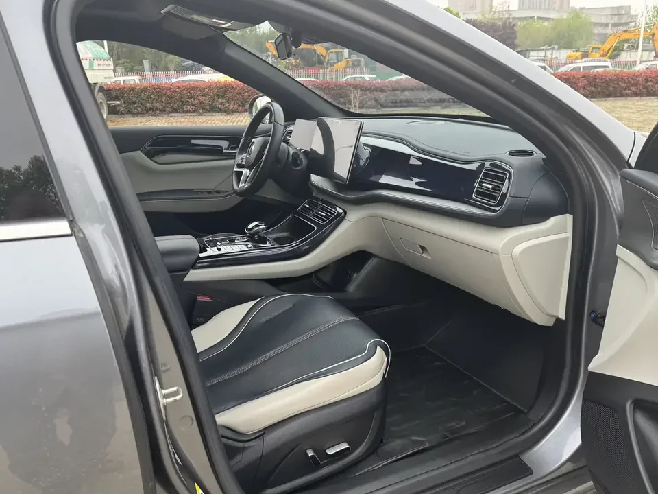 BYD Qin PLUS EV Qin PLUS EV 2023 Champion Edition 610KM Excellence 2023 — thumbnail 4