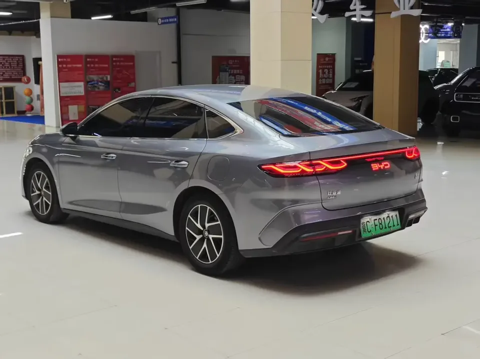 BYD Qin L DM Qin L DM 2024 DM-i 80KM Leading Type 2025 — thumbnail 4