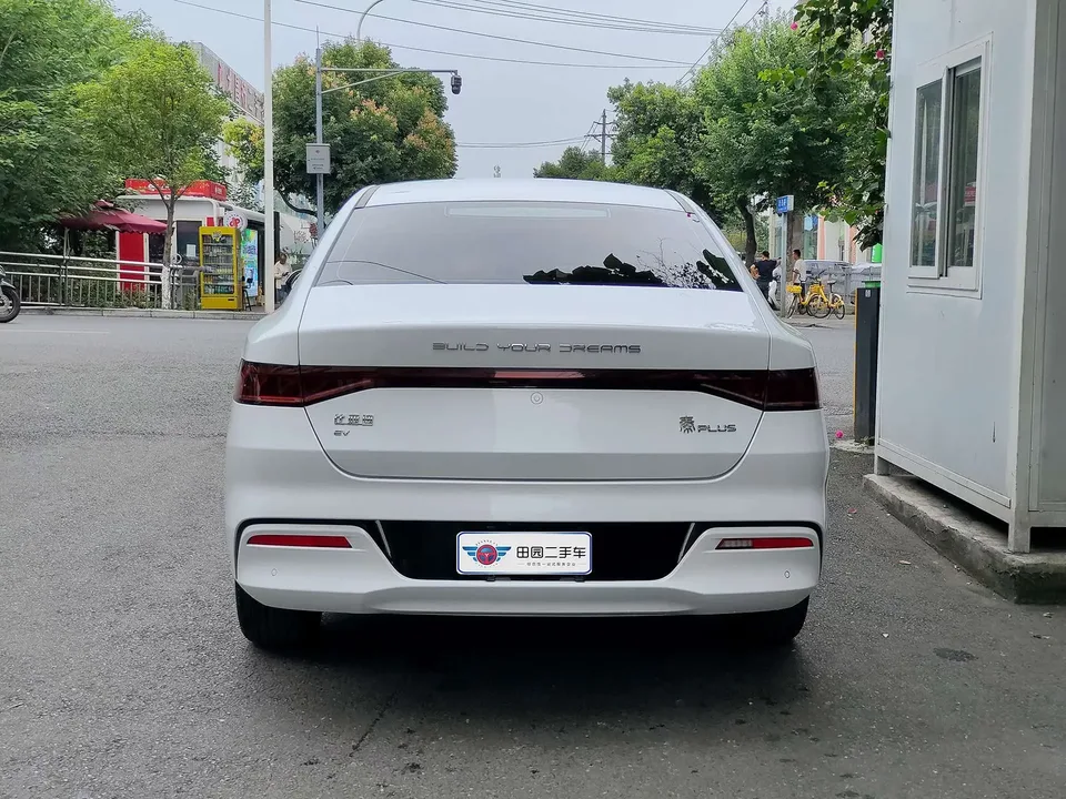BYD Qin PLUS EV Qin PLUS EV 2024 Honor Edition 420KM Leading Model 2024 — thumbnail 2
