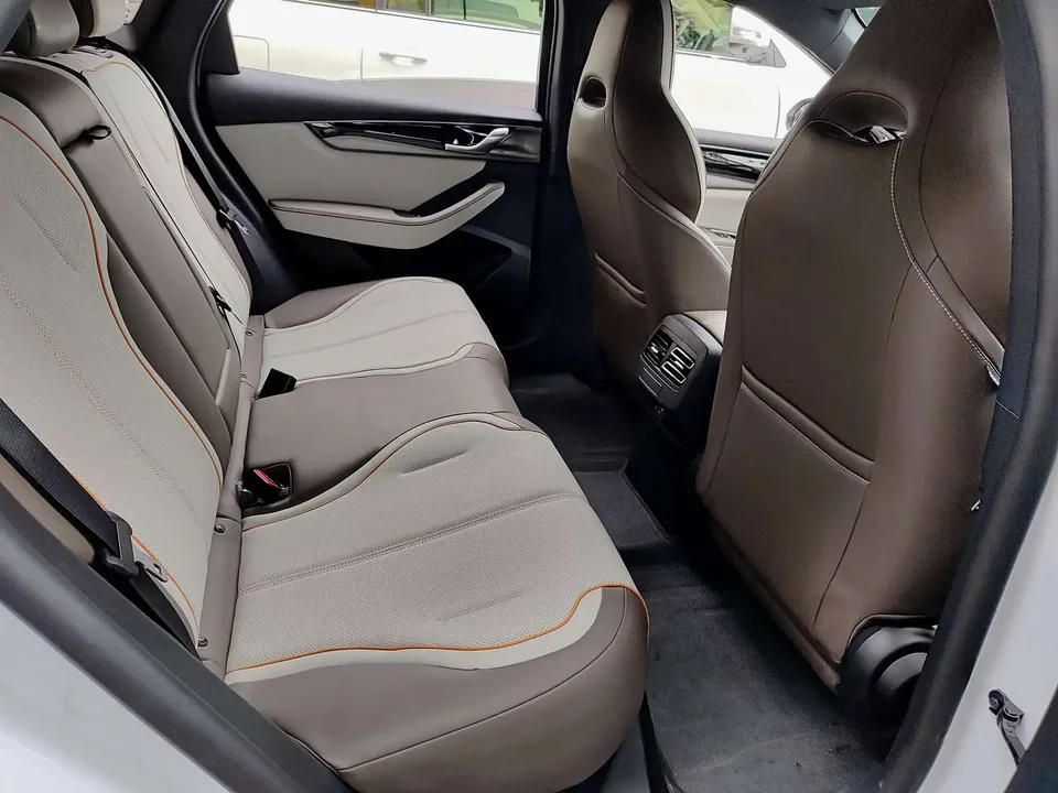 BYD Qin PLUS EV Qin PLUS EV 2024 Honor Edition 420KM Leading Model 2024 — thumbnail 3