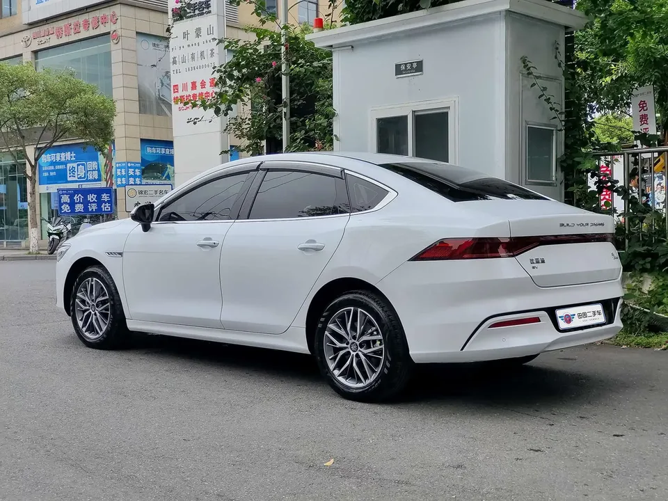 BYD Qin PLUS EV Qin PLUS EV 2024 Honor Edition 420KM Leading Model 2024 — thumbnail 4