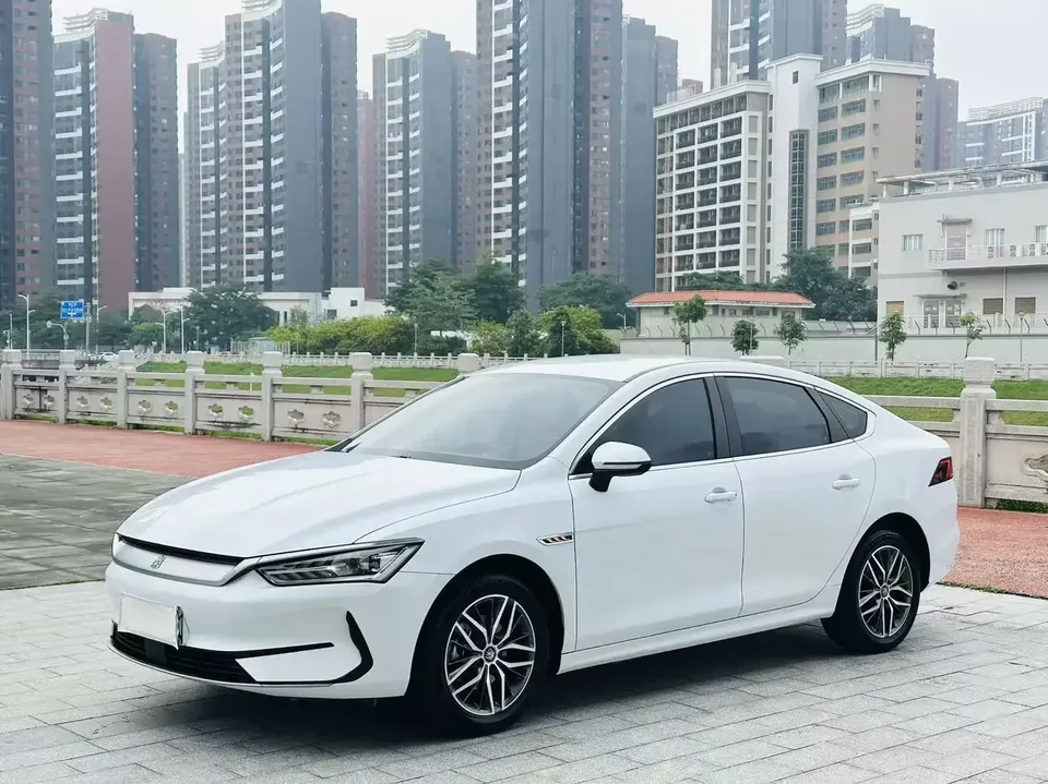 BYD Qin PLUS EV Qin PLUS EV 2023 Champion Edition 420KM Leading Type 2023 — photo 1, buy with delivery to Moscow