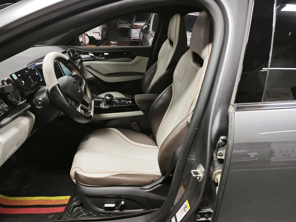 BYD Qin PLUS EV Qin PLUS EV 2024 Honor Edition 510KM Beyond 2024 — thumbnail 3