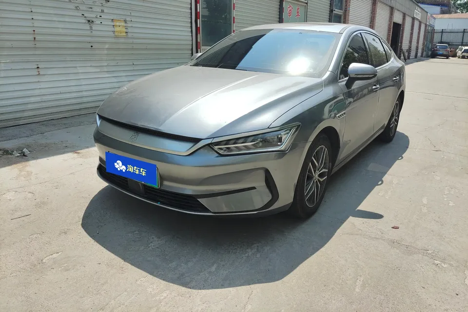 BYD Qin PLUS EV Qin PLUS EV 2023 500KM Travel Edition 2022 — photo 1, buy with delivery to Moscow