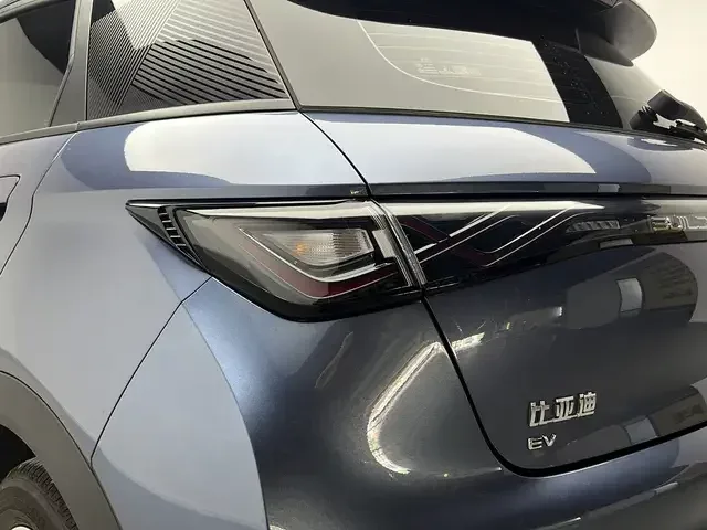 BYD Dolphin dolphin 2025 420KM Free Edition 2025 — thumbnail 4