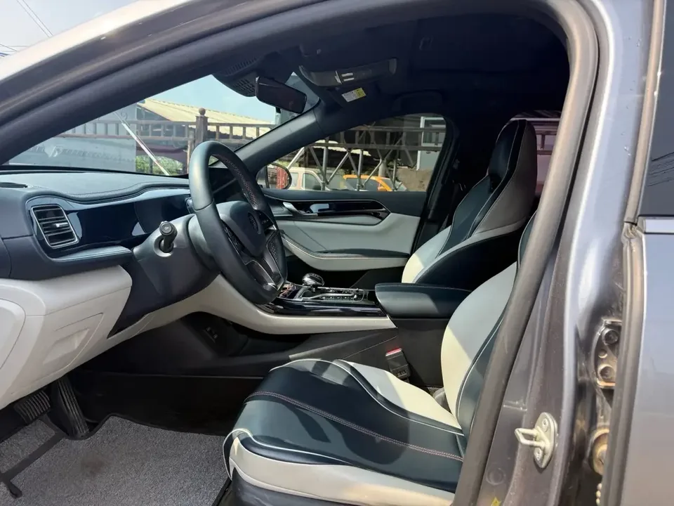 BYD Qin PLUS EV Qin PLUS EV 2021 500KM Luxury 2022 — thumbnail 5