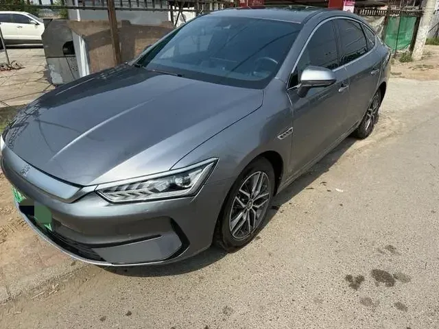 BYD Qin PLUS EV Qin PLUS EV 2021 500KM Luxury 2022 — photo 1, buy with delivery to Moscow