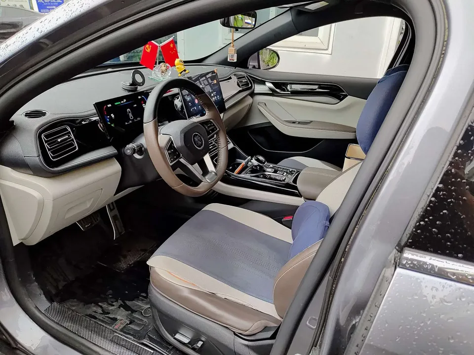 BYD Qin PLUS DM Qin PLUS DM 2023 DM-i Champion Edition 120KM Exceeding Type 2024 — thumbnail 5