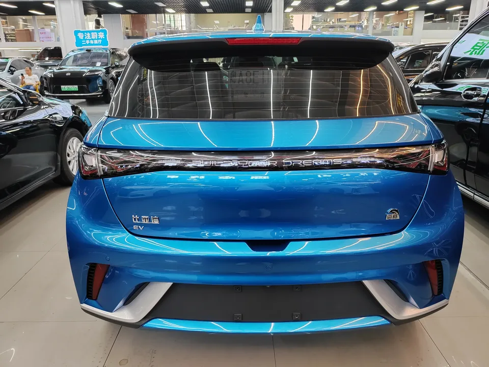 BYD Dolphin dolphin 2021 Fashion version 2023 — thumbnail 2