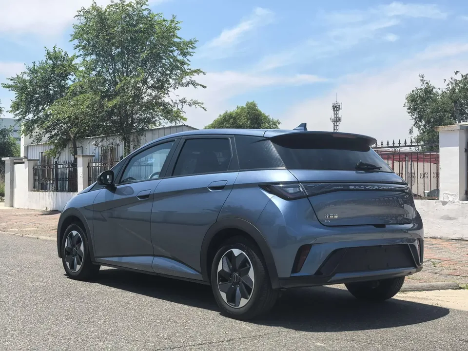 BYD Dolphin dolphin 2024 Honor Edition 420km Fashion Edition 2024 — thumbnail 2