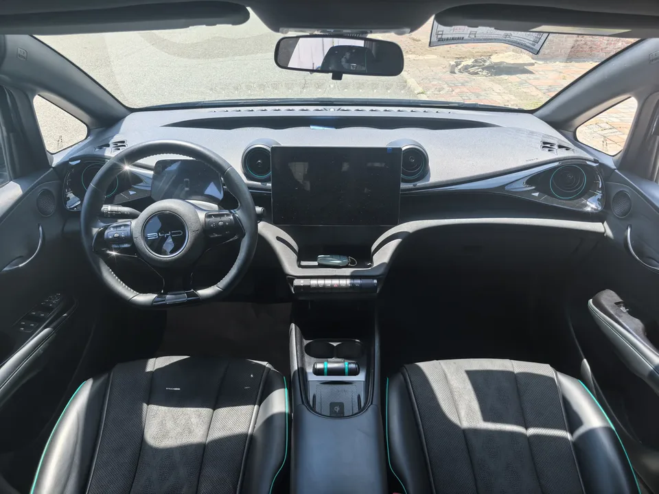 BYD Dolphin dolphin 2024 Honor Edition 420km Fashion Edition 2024 — thumbnail 3