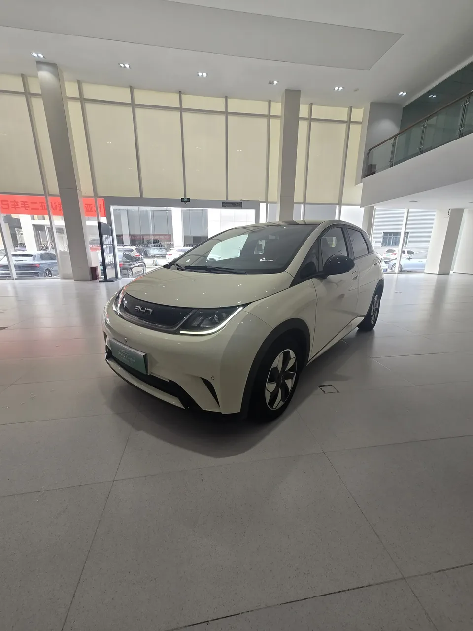 BYD Dolphin dolphin 2024 Honor Edition 420km Fashion Edition 2024 — photo 1, buy with delivery to Moscow