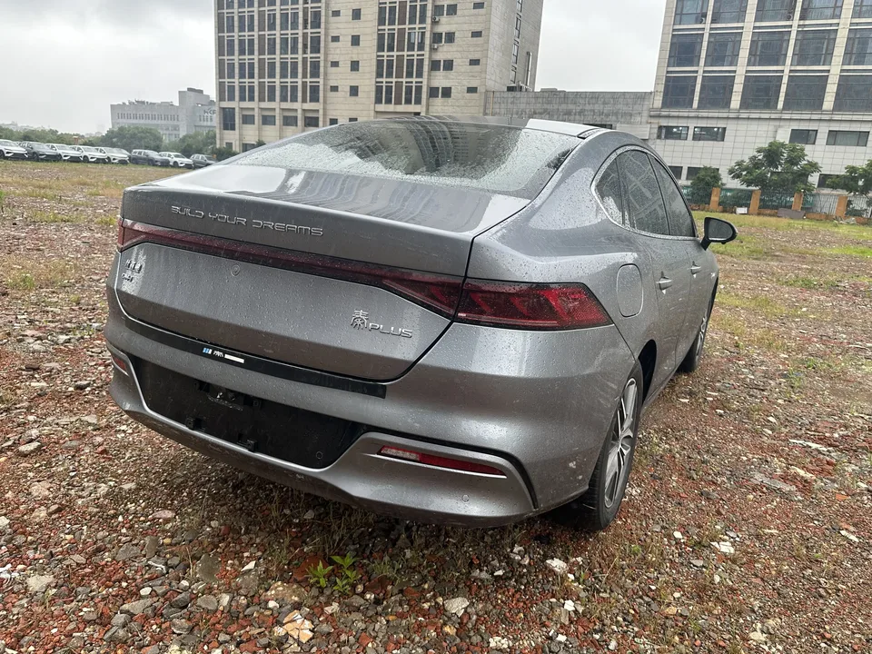 BYD Qin PLUS DM Qin PLUS DM 2021 DM-i 55KM Flagship 2022 — thumbnail 2