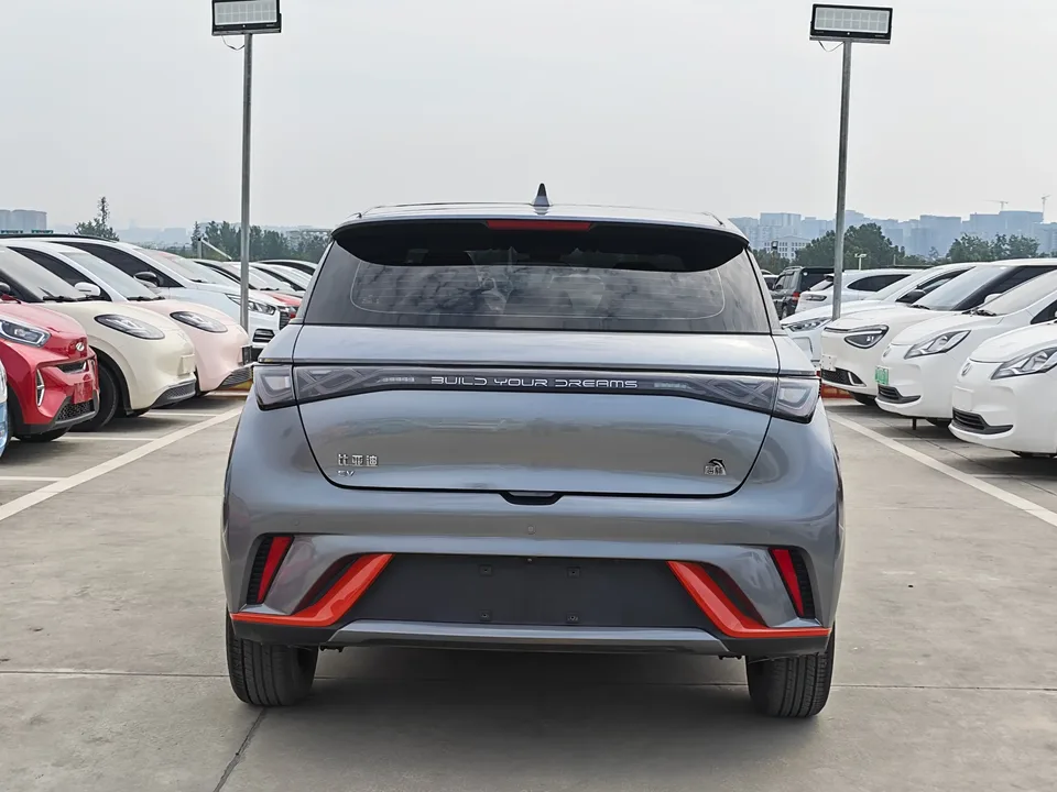BYD Dolphin dolphin 2021 Fashion version 2023 — thumbnail 2