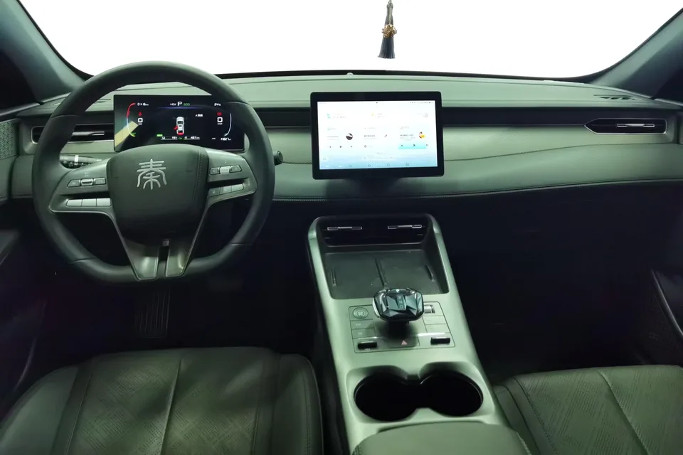 BYD Qin PLUS DM Qin PLUS DM 2025 DM-i 55KM Intelligent Driving Edition Leading Edition 2025 — thumbnail 4