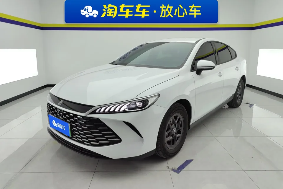 BYD Qin PLUS DM Qin PLUS DM 2025 DM-i 55KM Intelligent Driving Edition Leading Edition 2025 — photo 1, buy with delivery to Moscow