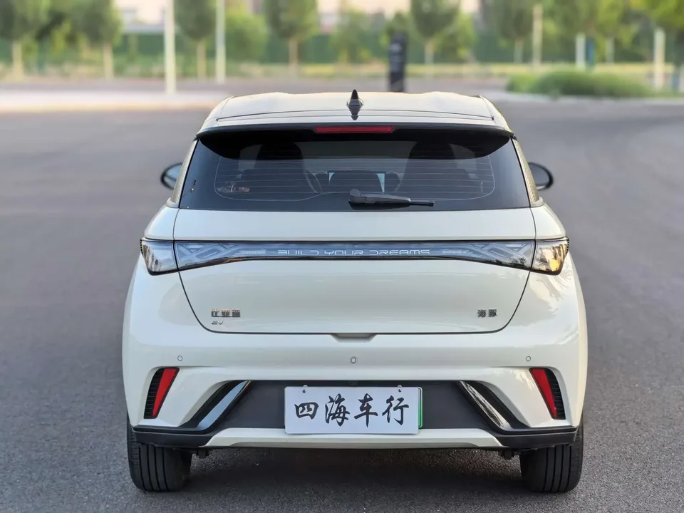 BYD Dolphin dolphin 2024 Glory Edition 420km Freedom Edition 2025 — thumbnail 5