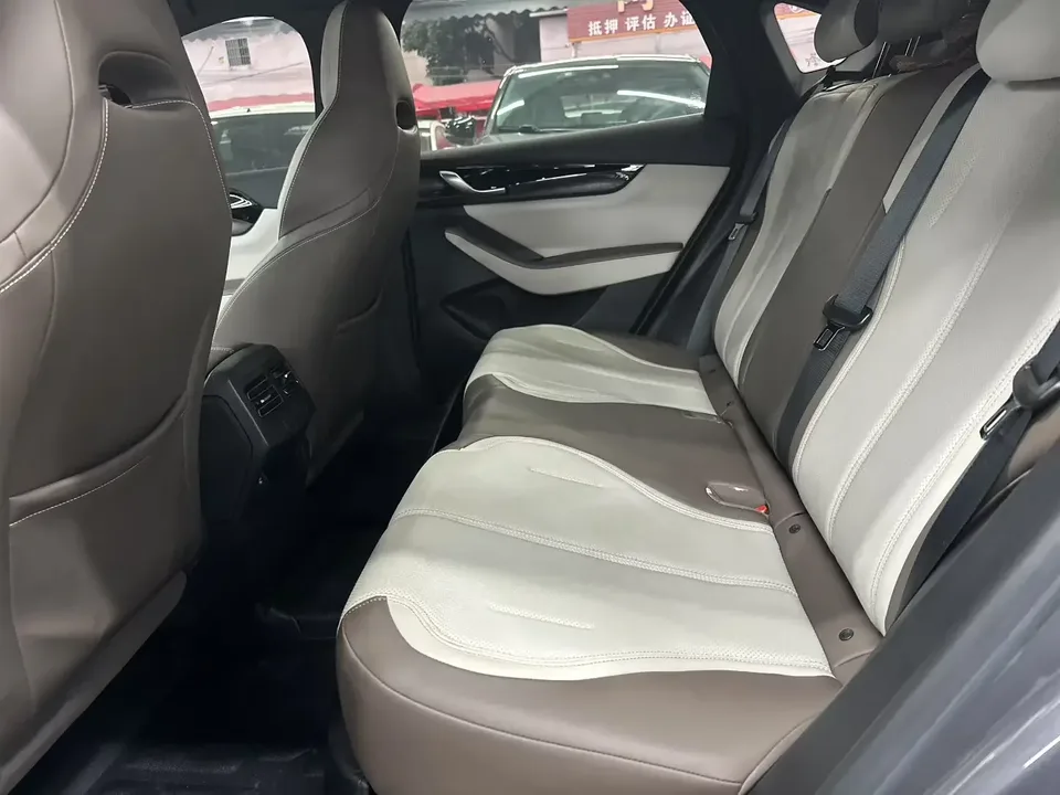 BYD Qin PLUS DM Qin PLUS DM 2023 DM-i Champion Edition 55KM Leading Type 2023 — thumbnail 3