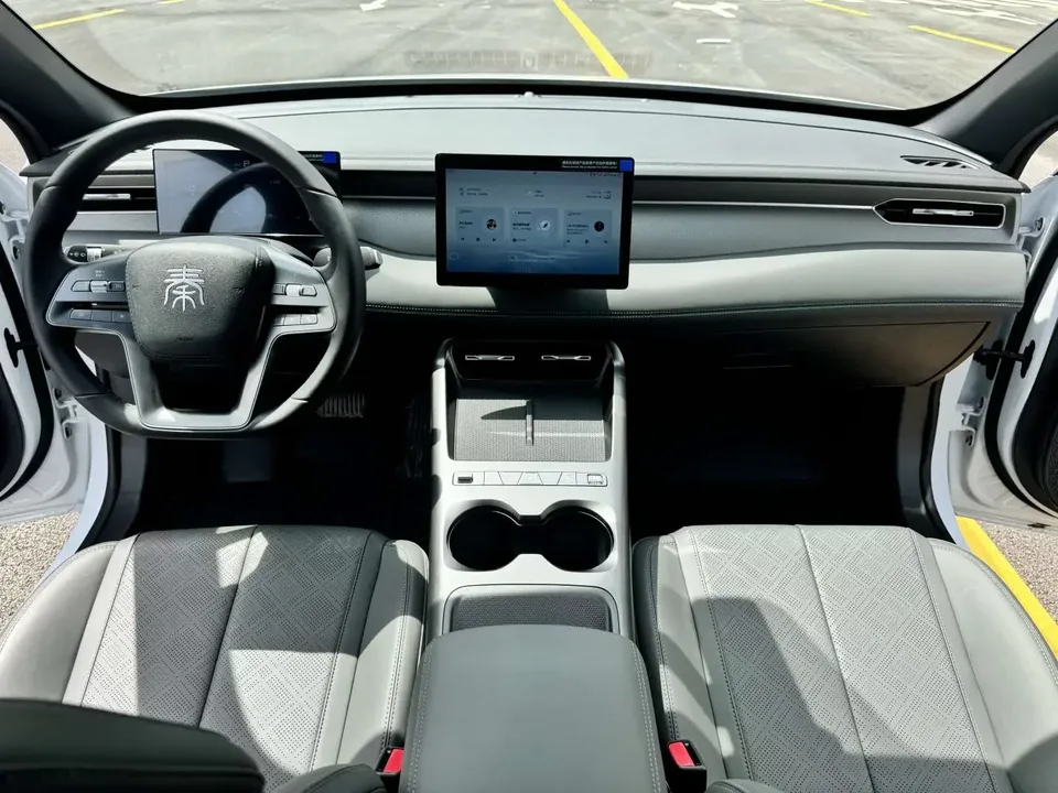 BYD Qin PLUS DM Qin PLUS DM 2025 DM-i Intelligent Driving Version 128KM Progressive 2025 — thumbnail 3