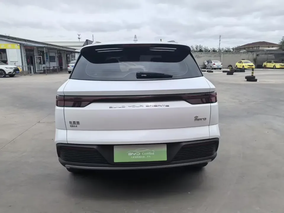 BYD Song Pro DM Song Pro DM 2024 DM-i Glory Edition 71km Surpassing Type 2024 — thumbnail 2
