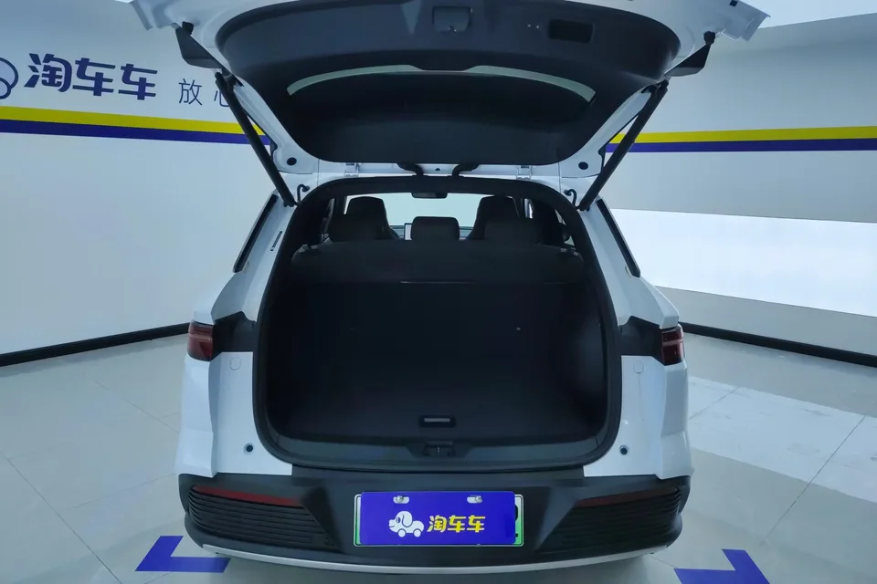 BYD Song Pro DM Song Pro DM 2024 DM-i Honor Edition 71km Pilot Edition 2024 — thumbnail 5