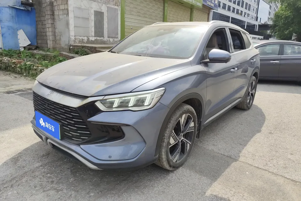BYD Song Pro DM Song Pro DM 2023 DM-i Champion Edition 110km Excellence 2023 — photo 1, buy with delivery to Moscow