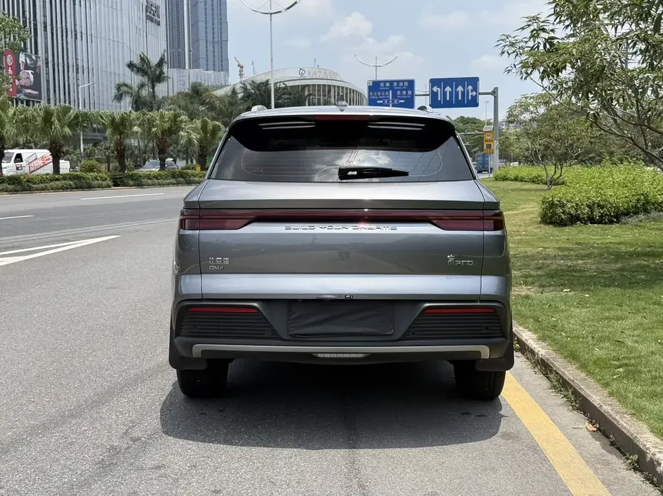 BYD Song Pro DM Song Pro DM 2024 DM-i Honor Edition 71km Pilot Edition 2025 — thumbnail 5