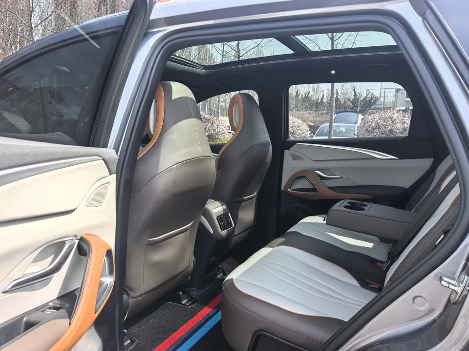 BYD Song Pro DM Song Pro DM 2022 DM-i 51km Premium 2023 — thumbnail 3