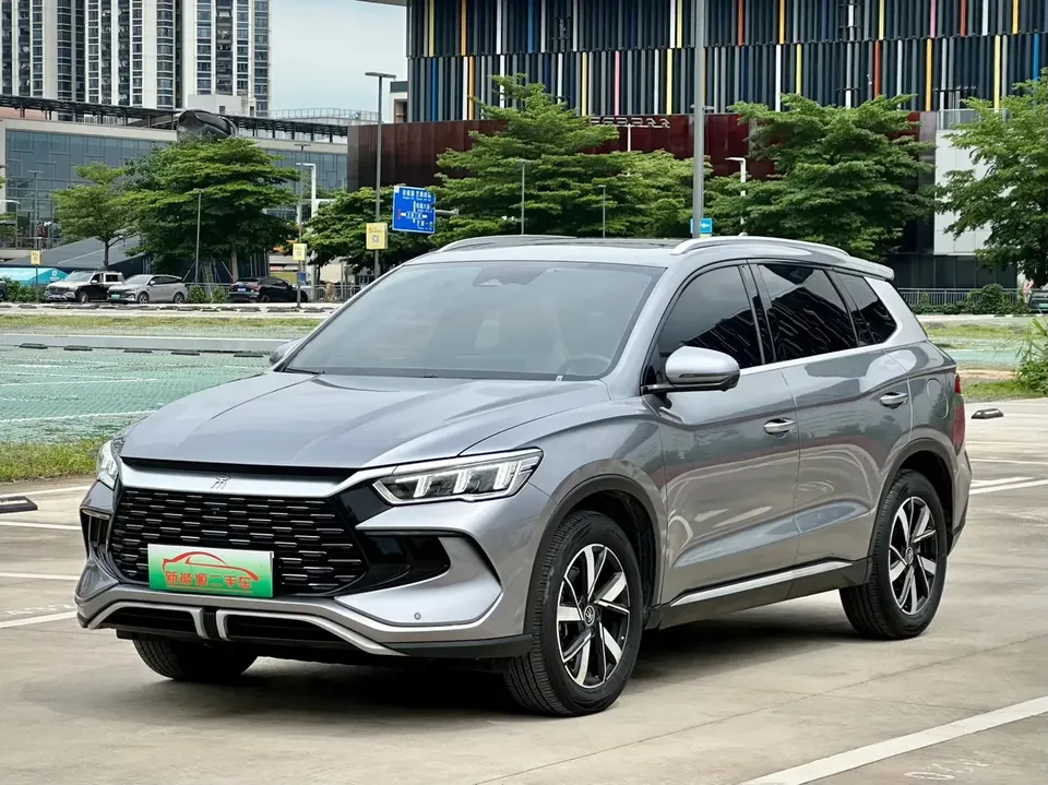 BYD Song Pro DM Song Pro DM 2023 DM-i Champion Edition 110km Overtaking Type 2023 — photo 1, buy with delivery to Moscow