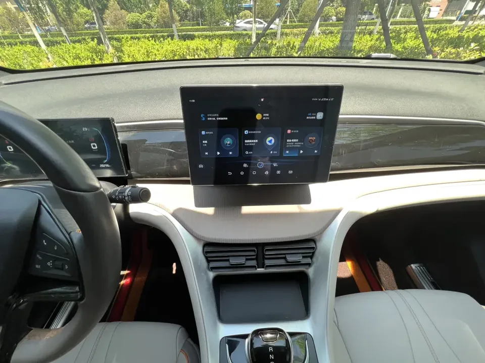 BYD Song Pro DM Song Pro DM 2024 DM-i Honor Edition 71km Pilot Edition 2024 — thumbnail 3