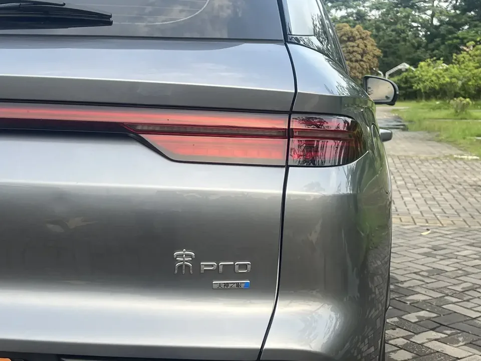 BYD Song Pro DM Song Pro DM 2025 Second generation intelligent driving version DM-i 75KM leading model 2025 — миниатюра 3