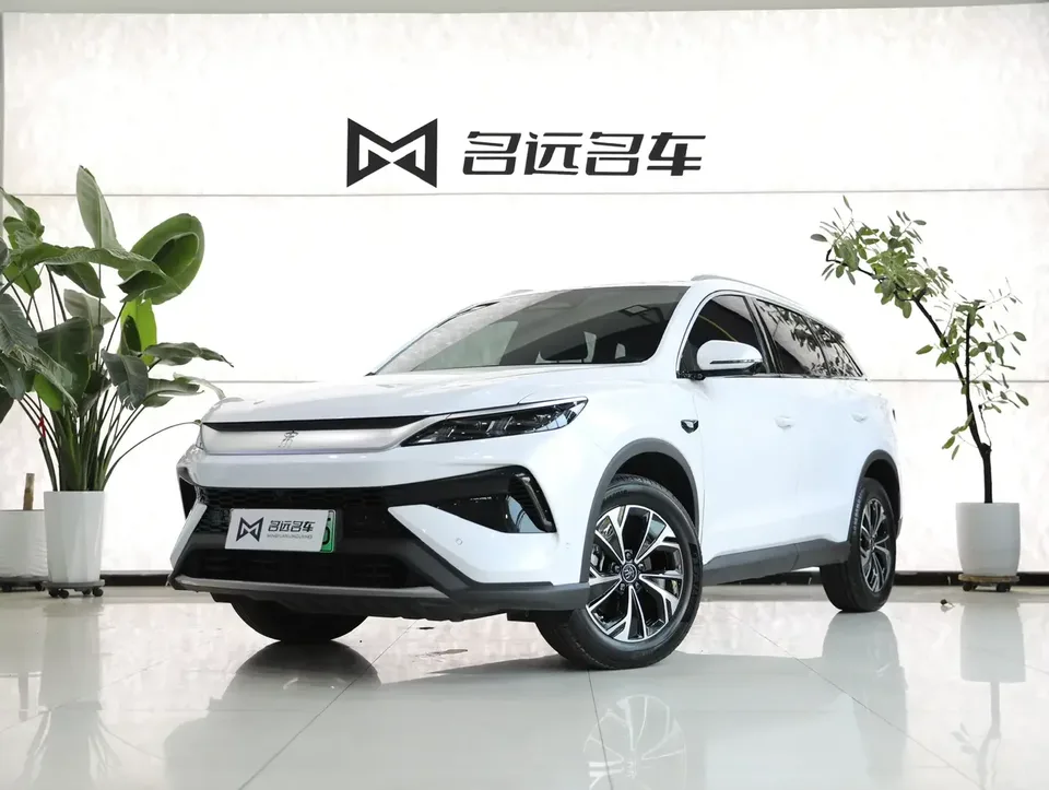 BYD Song Pro DM Song Pro DM 2025 Second generation intelligent driving version DM-i 75KM leading model 2025 — photo 1, buy with delivery to Moscow
