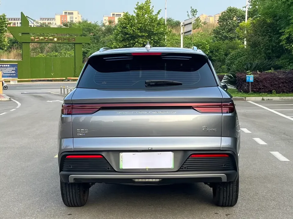 BYD Song Pro DM Song Pro DM 2024 DM-i Honor Edition 71km Pilot Edition 2025 — thumbnail 2
