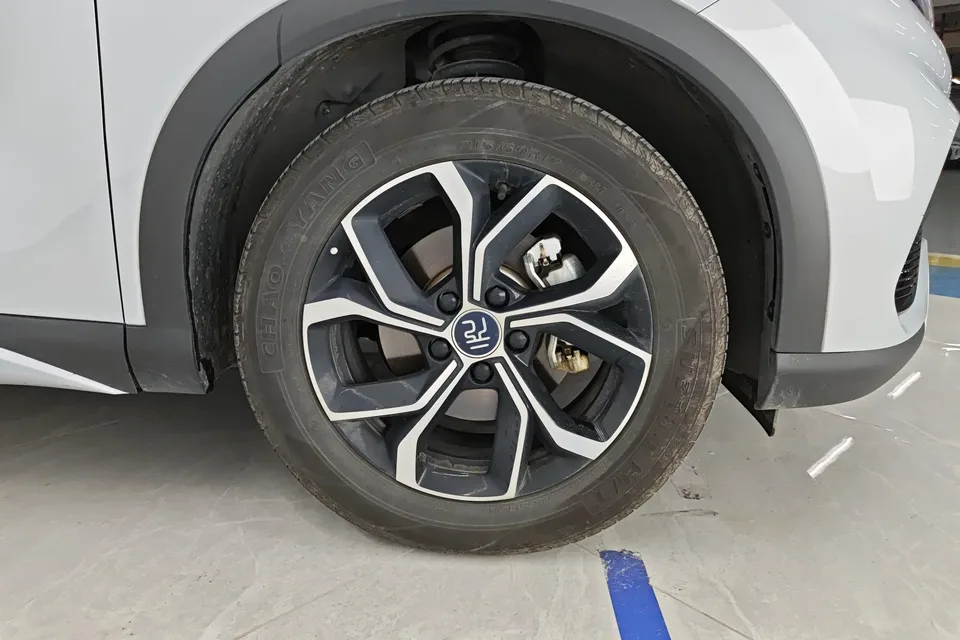 BYD Yuan Plus Yuan PLUS 2024 Honor Edition 430KM Beyond 2024 — thumbnail 3