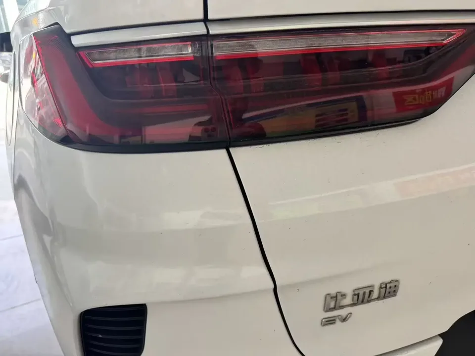 BYD Song PLUS EV Song PLUS EV 2021 Premium 2022 — thumbnail 3