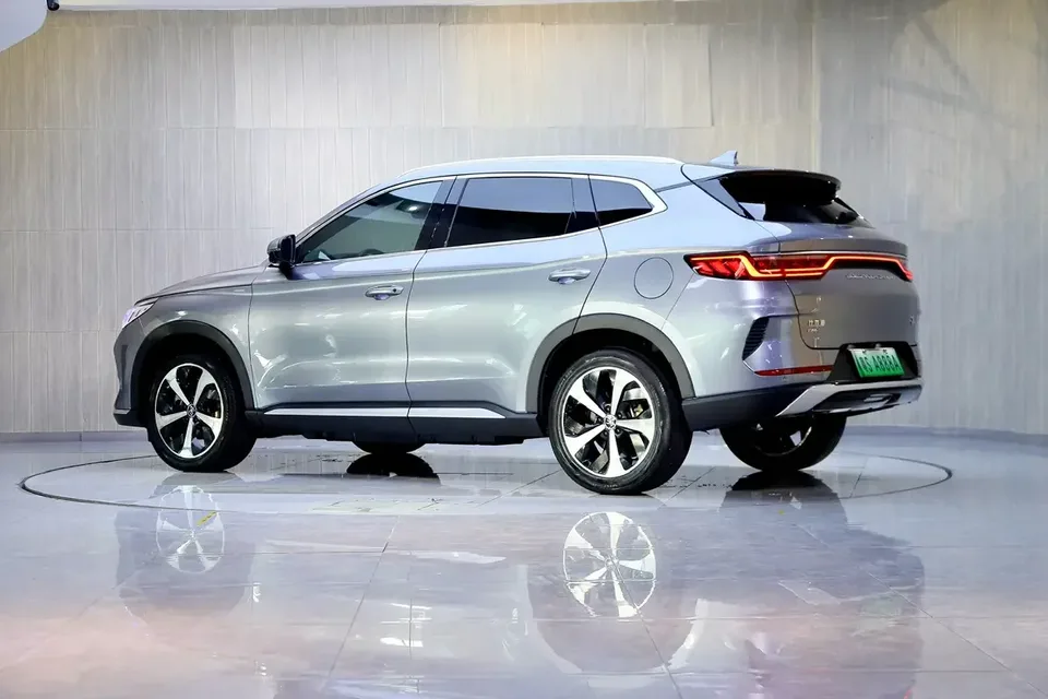 BYD Song PLUS DM Song PLUS DM 2021 DM-i 110KM 2WD Flagship PLUS 2022 — thumbnail 2