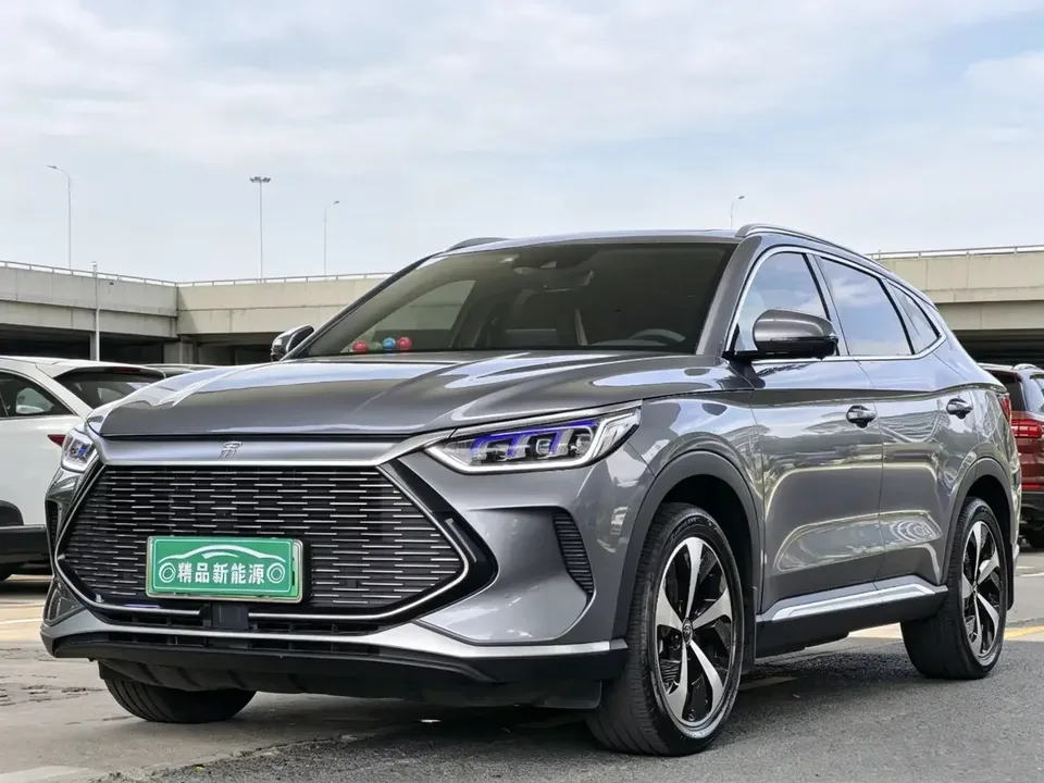 BYD Song PLUS DM Song PLUS DM 2021 DM-i 110KM 2WD Flagship PLUS 2022 — photo 1, buy with delivery to Moscow