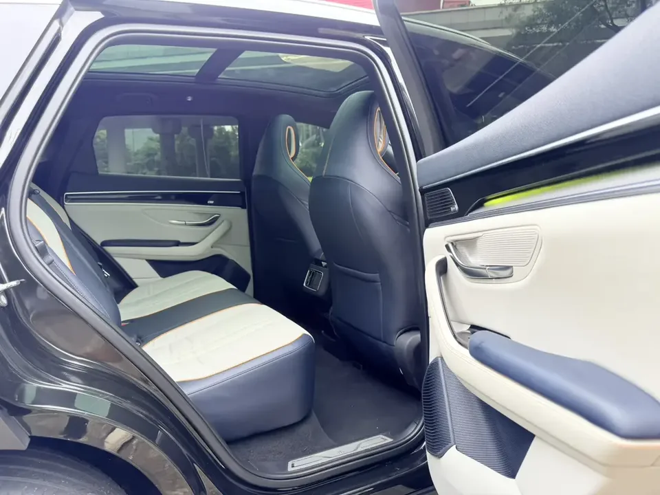 BYD Song PLUS DM Song PLUS DM 2021 DM-i 110KM 2WD Flagship PLUS 2022 — миниатюра 4