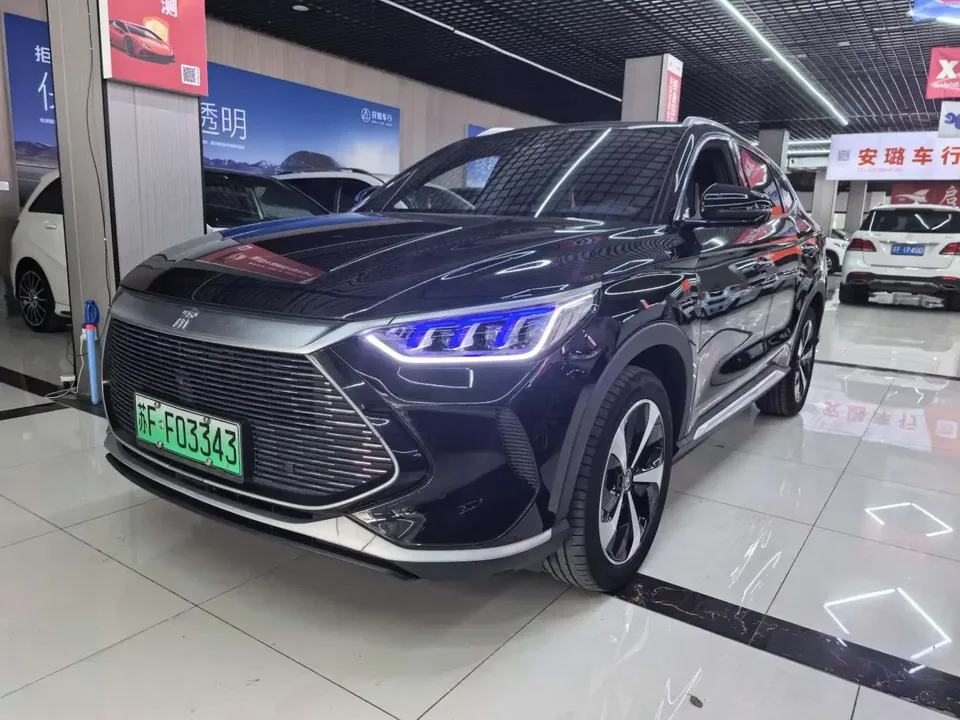 BYD Song PLUS DM Song PLUS DM 2021 DM-i 110KM 2WD Flagship 2023 — photo 1, buy with delivery to Moscow