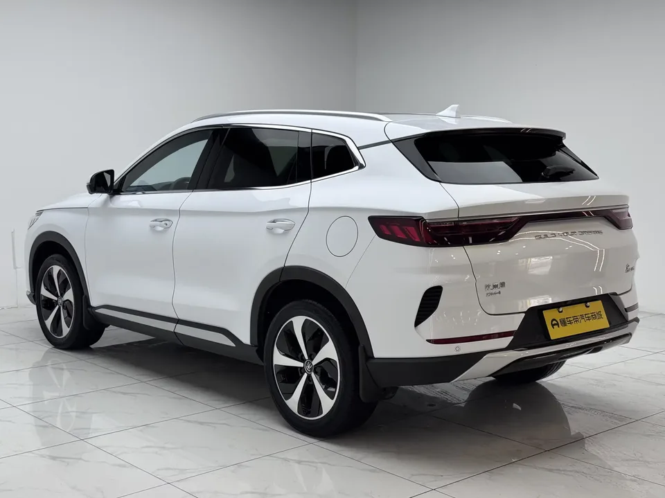 BYD Song PLUS DM Song PLUS DM 2021 DM-i 51KM 2WD Premium Edition 2022 — thumbnail 2