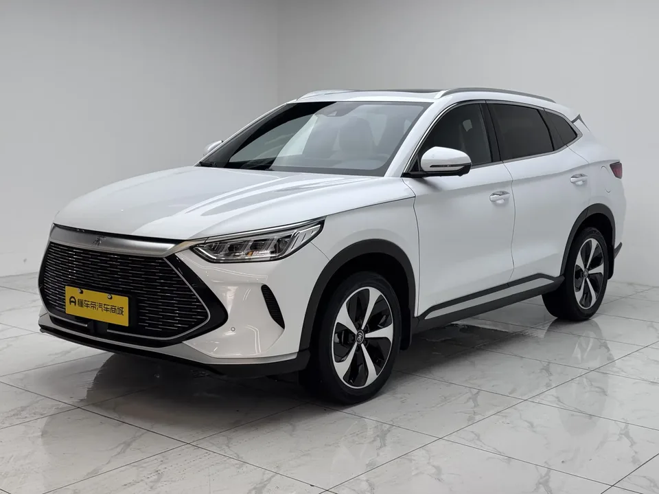 BYD Song PLUS DM Song PLUS DM 2021 DM-i 51KM 2WD Premium Edition 2022 — photo 1, buy with delivery to Moscow