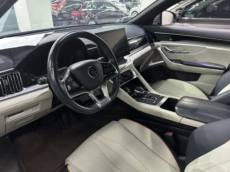 BYD Song PLUS DM Song PLUS DM 2021 DM-i 51KM 2WD Premium Edition 2022 — thumbnail 5